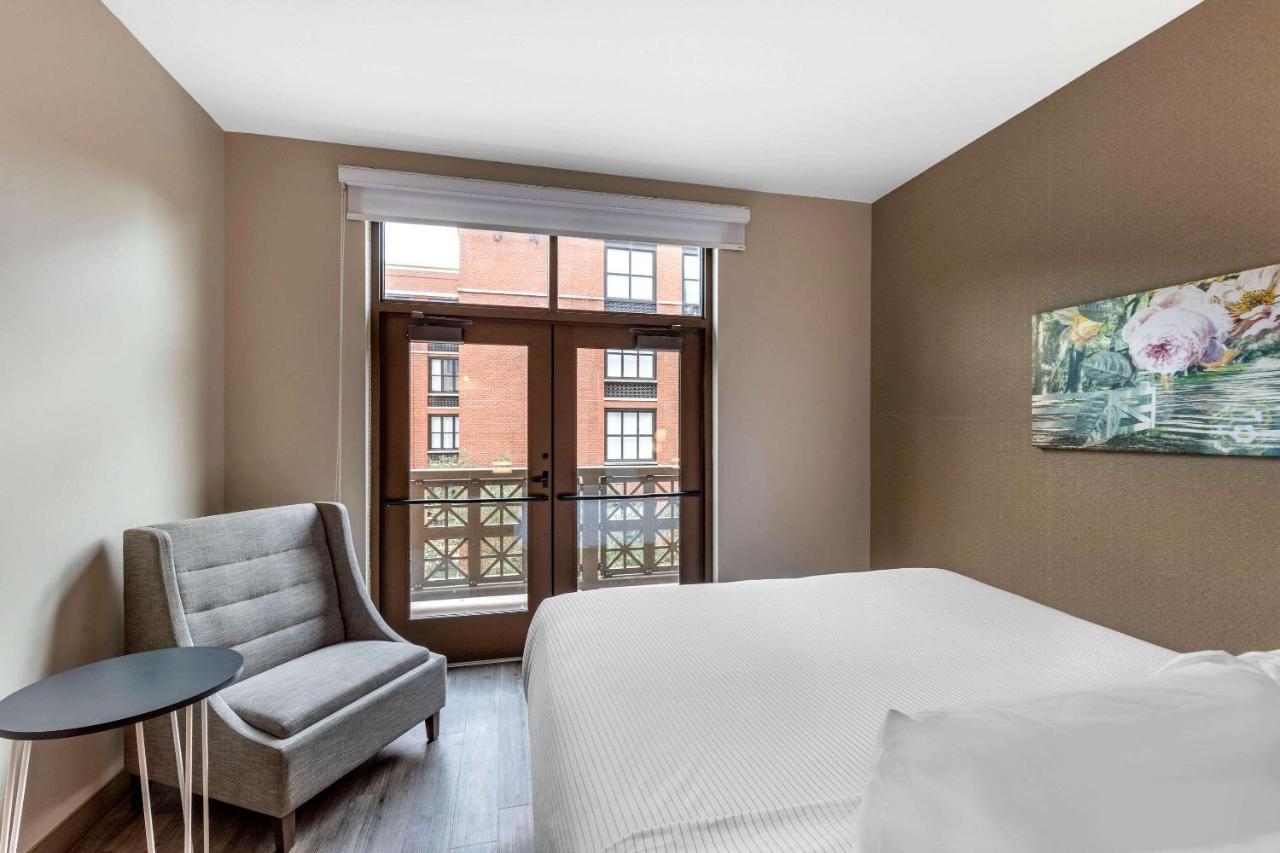 Cambria Hotel Savannah Downtown Historic District Buitenkant foto